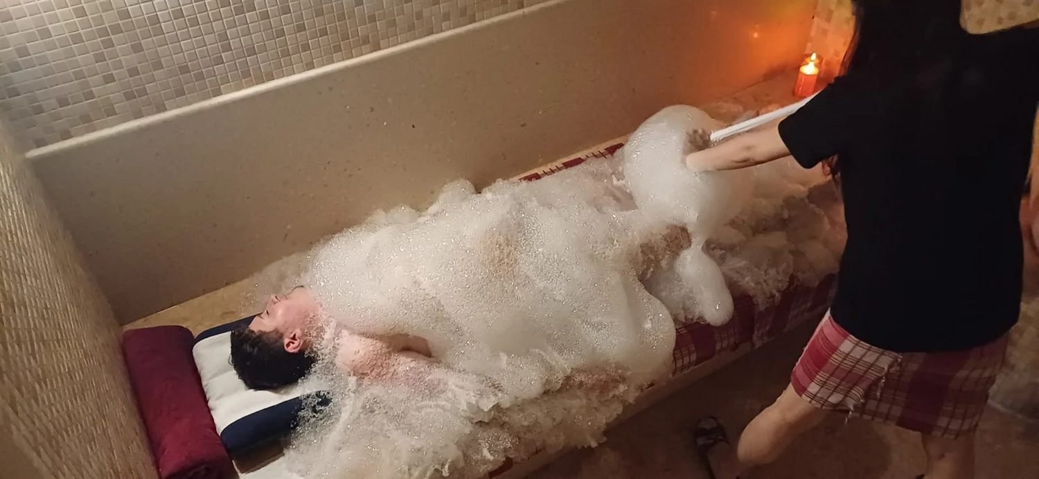 Ritual cu spumă în Hammam la TerraLux