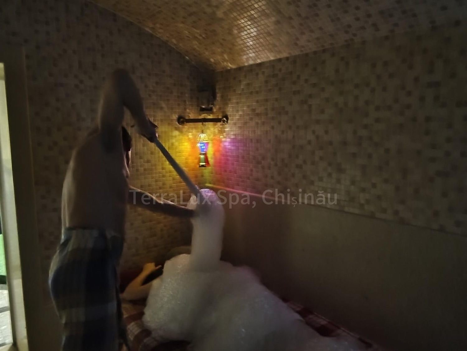 Ritual Kese și masaj cu spumă în Hammam